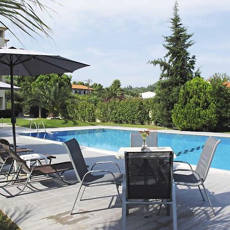 Hotel Azur Kriopigi Esterno foto