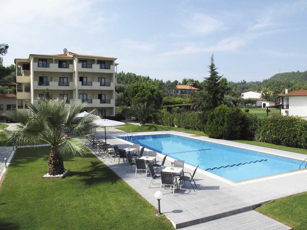 Hotel Azur Kriopigi Esterno foto