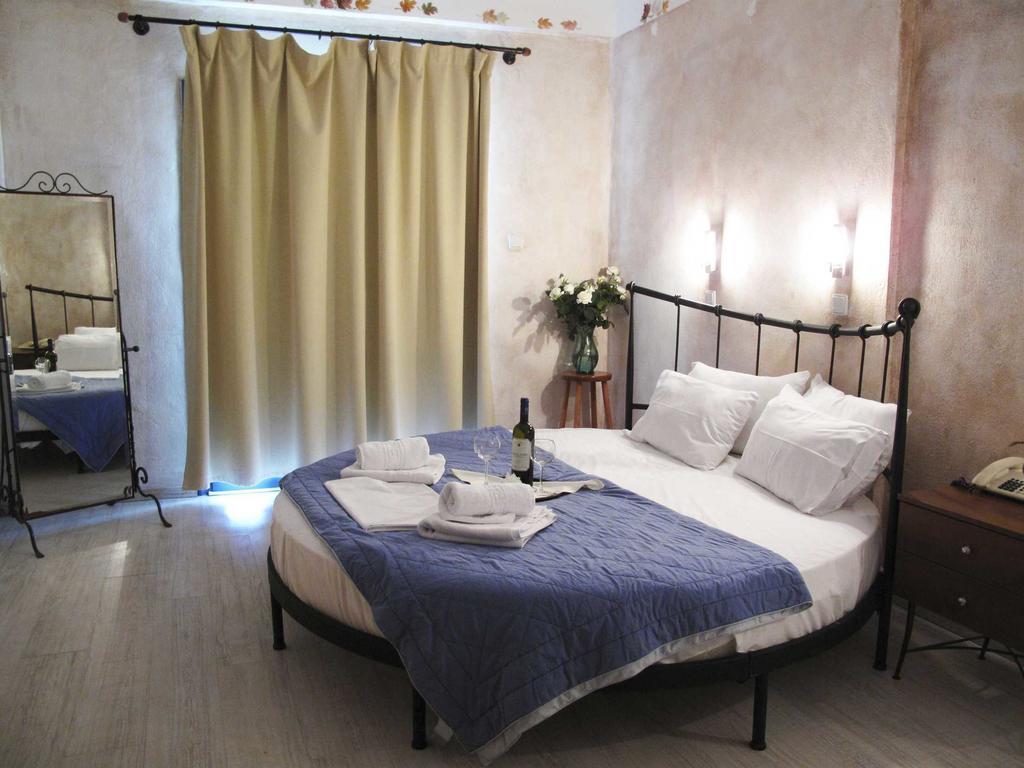Hotel Azur Kriopigi Esterno foto