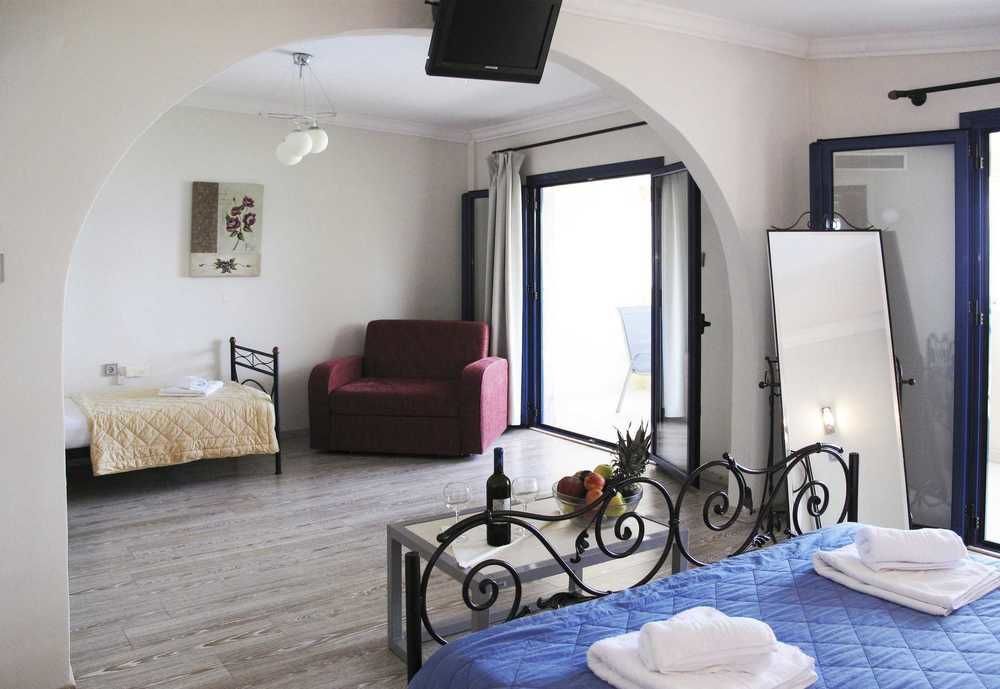 Hotel Azur Kriopigi Esterno foto