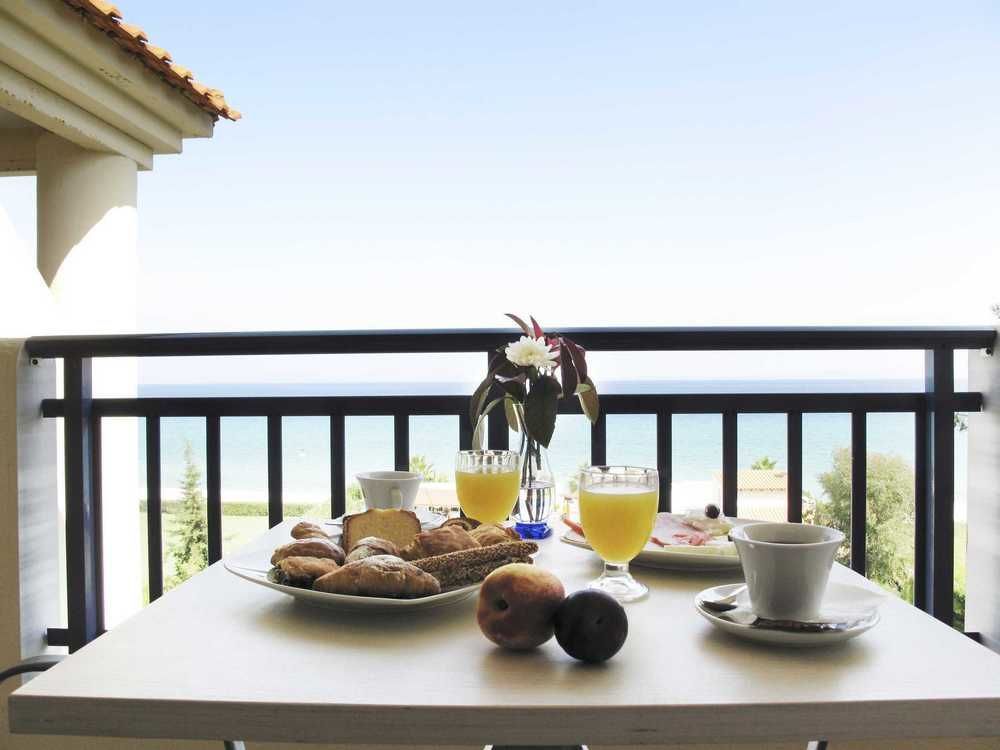 Hotel Azur Kriopigi Esterno foto